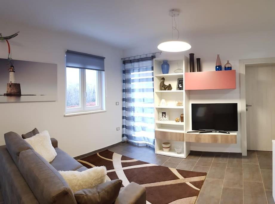 Luxury Villa Cetiri Hrasta Pican Экстерьер фото