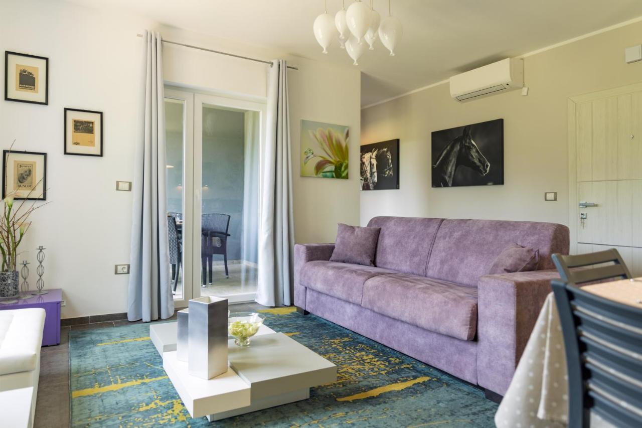Luxury Villa Cetiri Hrasta Pican Экстерьер фото