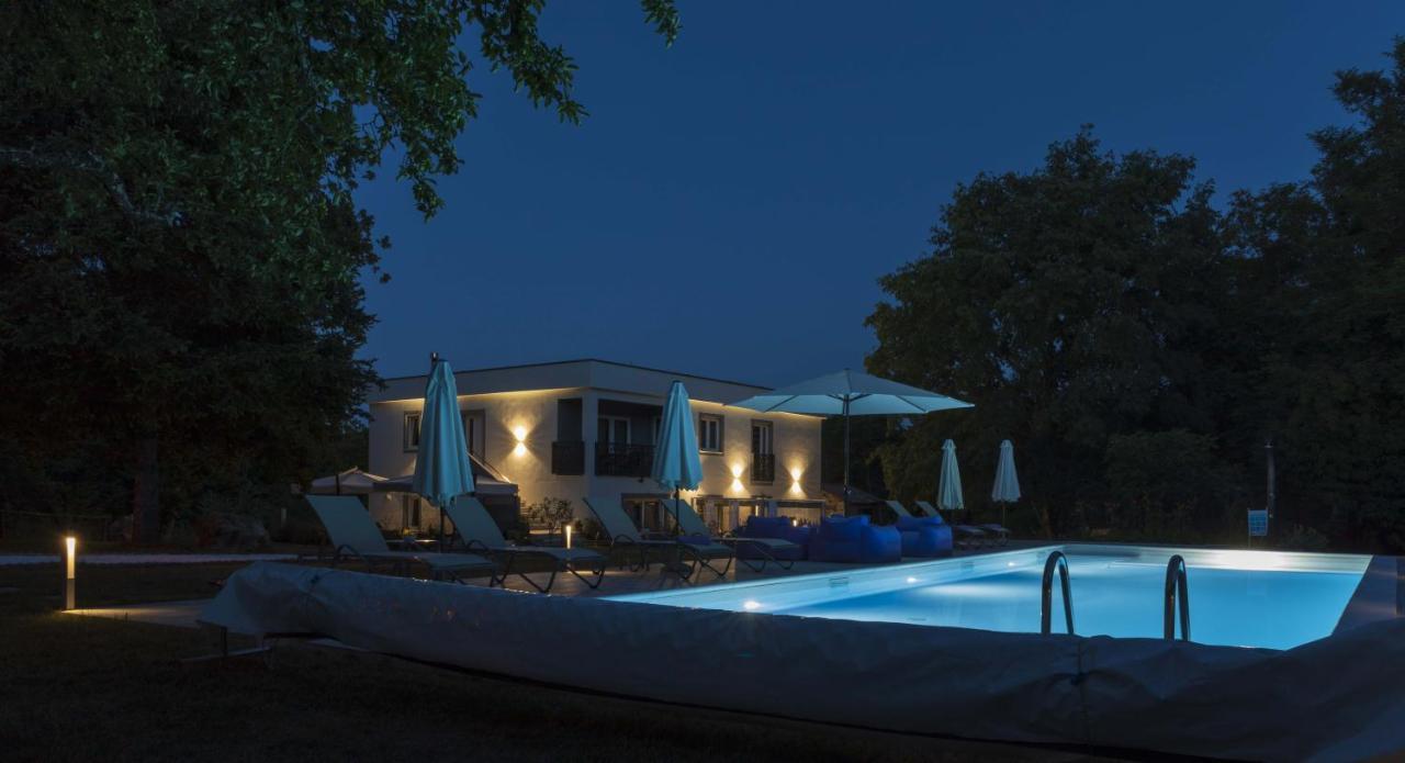 Luxury Villa Cetiri Hrasta Pican Экстерьер фото